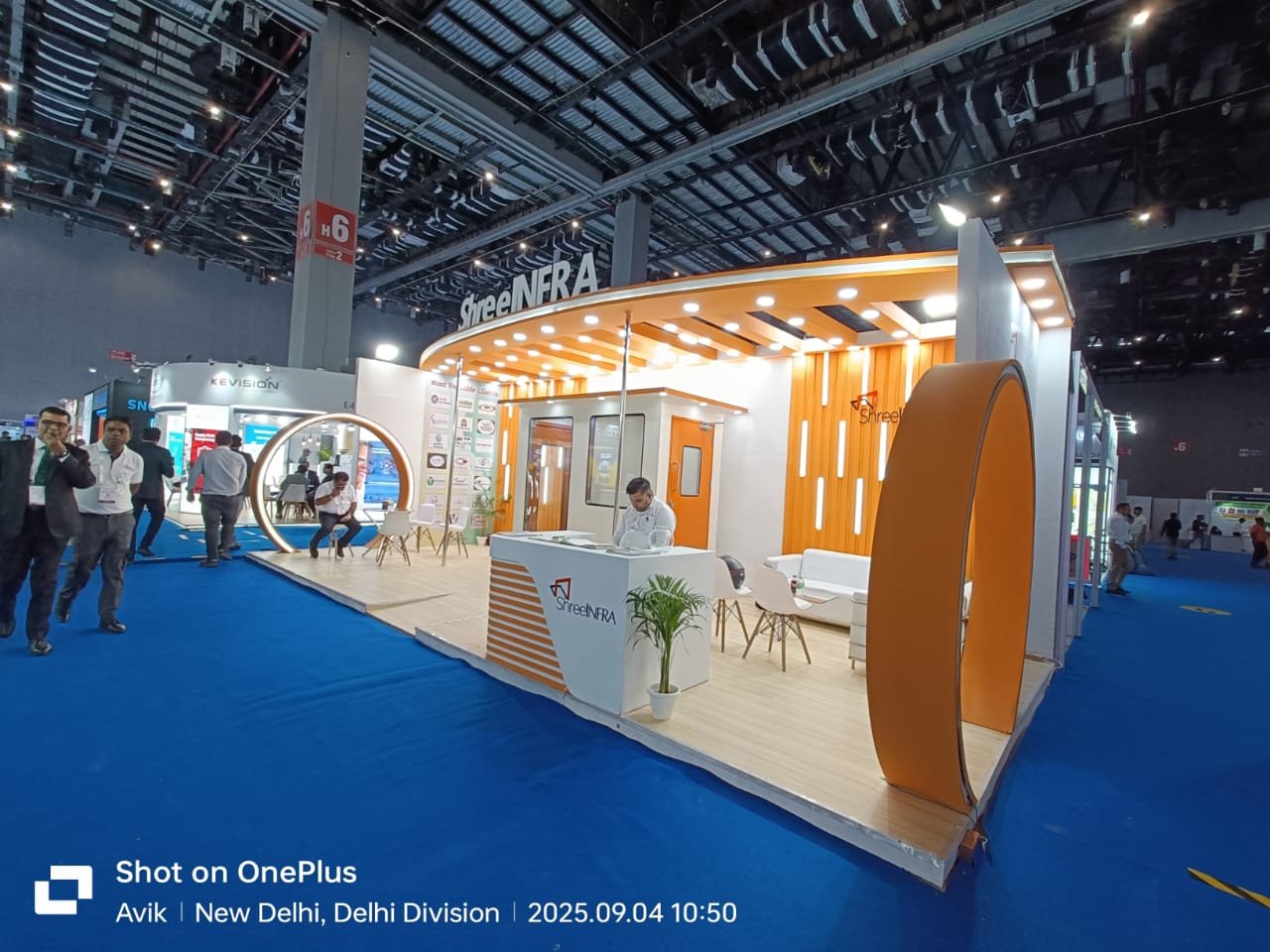 Custom Booth Designing